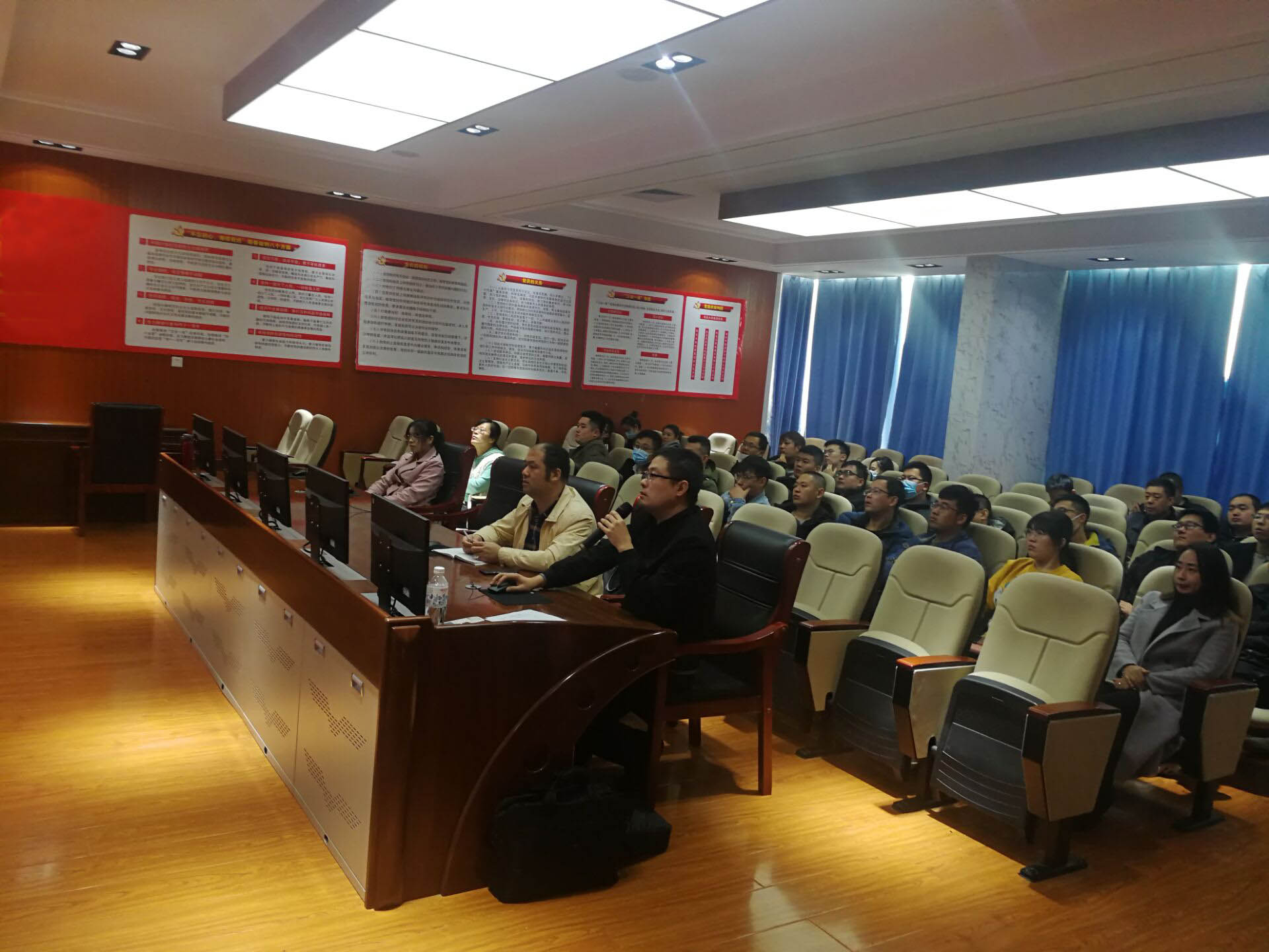 壽光驗收2.jpg “智慧水務調度中心建設”/